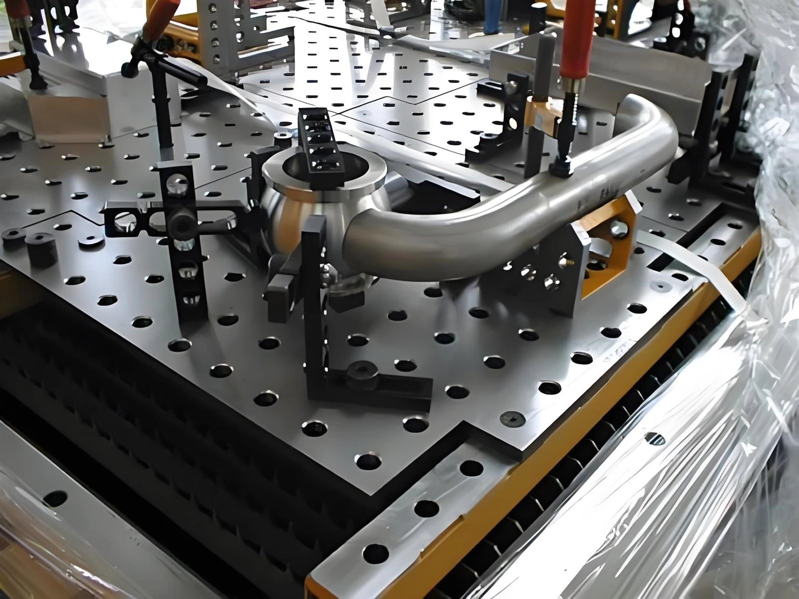 3D welding table for pipe welding 3D welding table for pipe welding